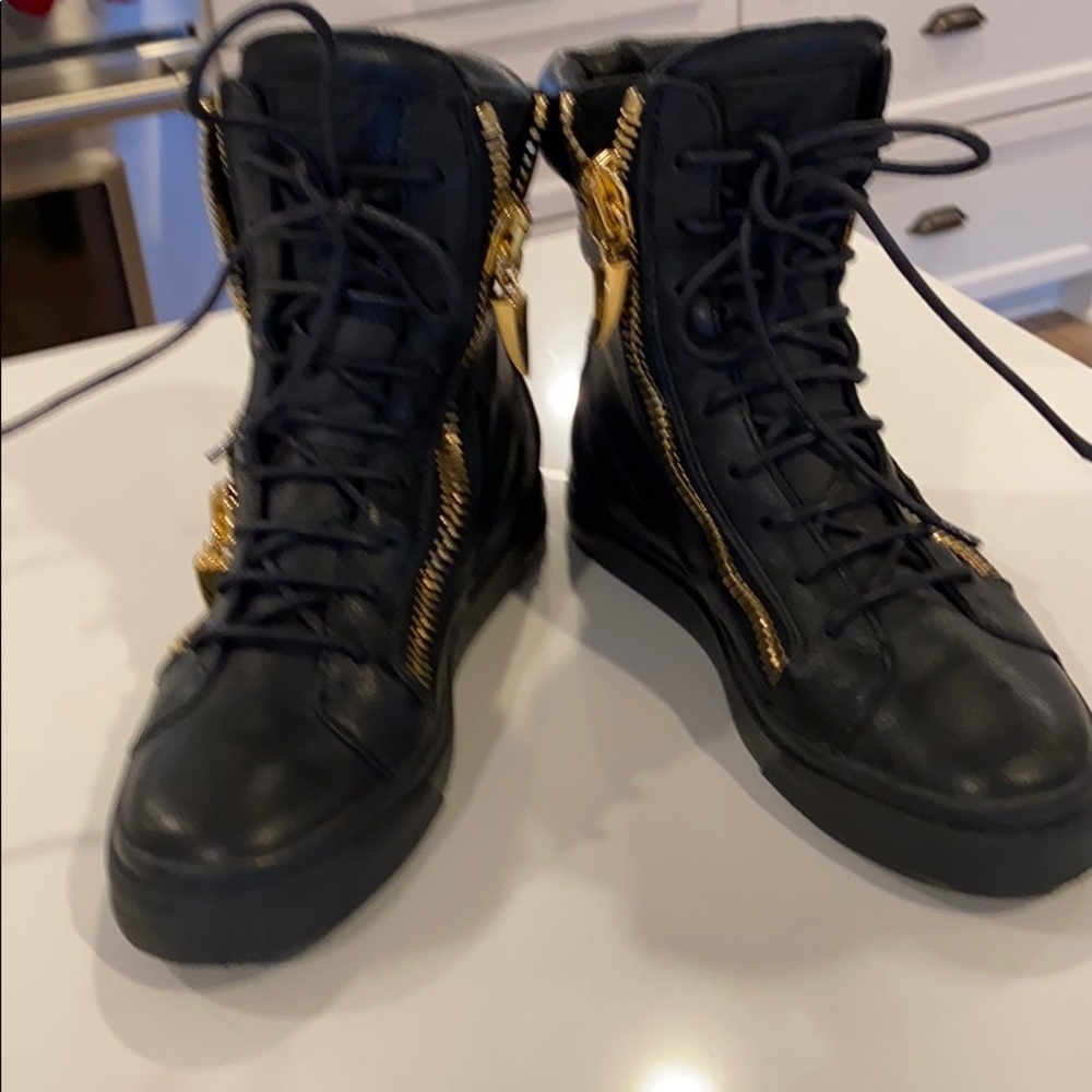 Giuseppe Zanotti high top